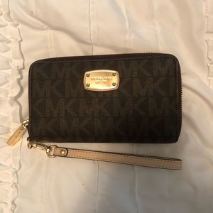 Michael Kors wallet